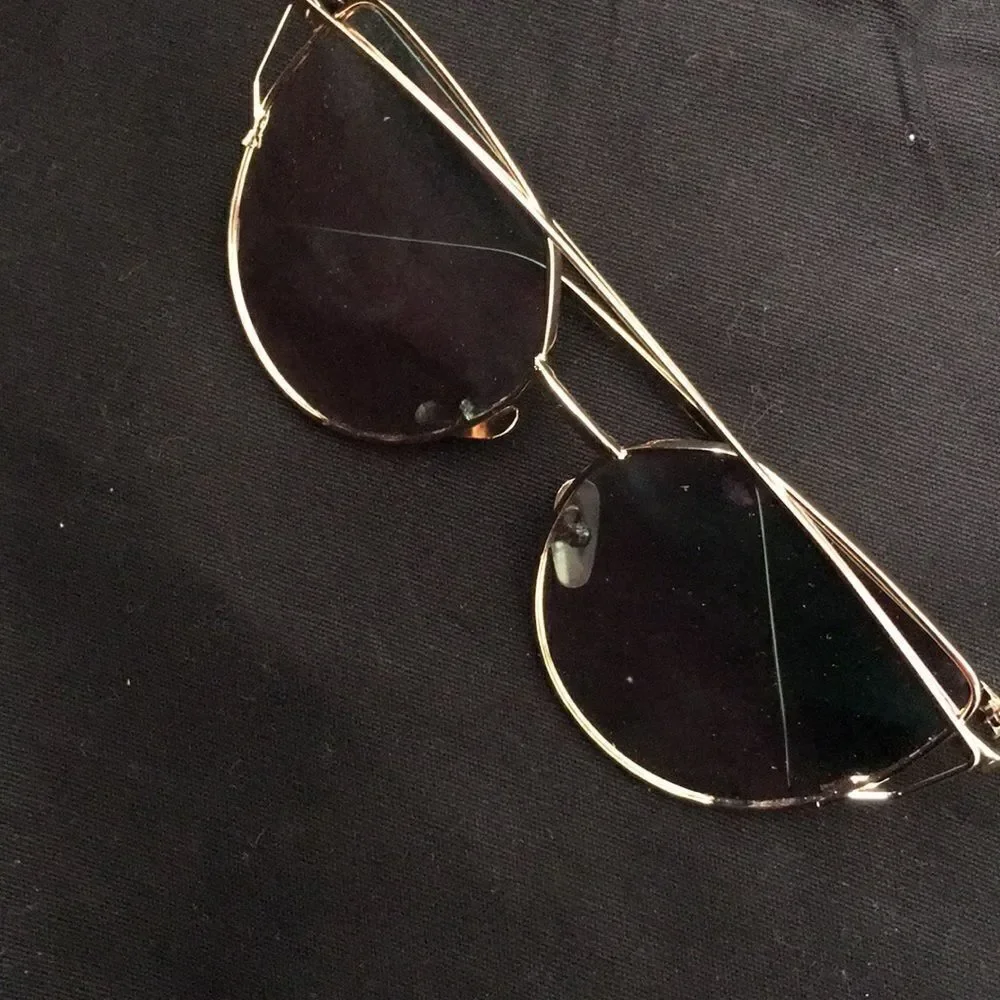 NWOT Sunglasses